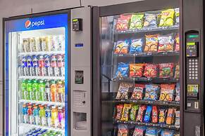 Motel 6 Ocala, FL - Conference Center