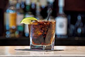 Four Points by Sheraton Boston Newton