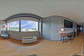 Four Points by Sheraton Boston Newton