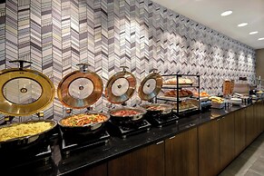 Four Points by Sheraton Boston Newton