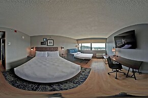 Four Points by Sheraton Boston Newton