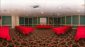 Quality Inn Ada near University