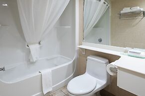 Royal Hotel West Edmonton, Trademark Collection by Wyndham