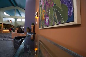 Royal Hotel West Edmonton, Trademark Collection by Wyndham