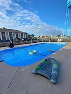 Days Inn by Wyndham Perryville