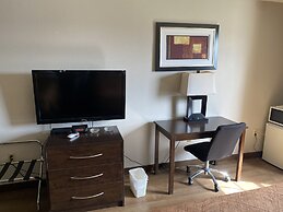 Days Inn by Wyndham Perryville