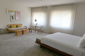 Flamingo Resort & Spa Santa Rosa Sonoma, Tapestry by Hilton