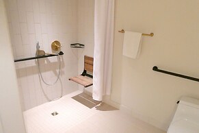 Flamingo Resort & Spa Santa Rosa Sonoma, Tapestry by Hilton