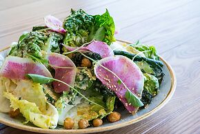 Flamingo Resort & Spa Santa Rosa Sonoma, Tapestry by Hilton