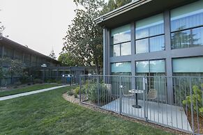 Flamingo Resort & Spa Santa Rosa Sonoma, Tapestry by Hilton