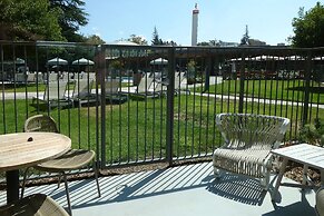 Flamingo Resort & Spa Santa Rosa Sonoma, Tapestry by Hilton