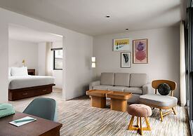 Flamingo Resort & Spa Santa Rosa Sonoma, Tapestry by Hilton