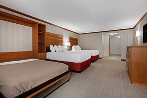 Best Western Plus Port O'Call Hotel