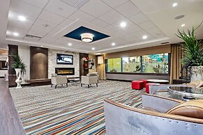 Best Western Plus Port O'Call Hotel