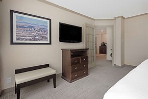 Best Western Plus Port O'Call Hotel