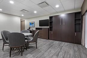 Best Western Plus Port O'Call Hotel