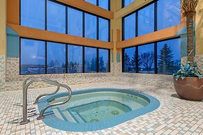 Best Western Plus Port O'Call Hotel