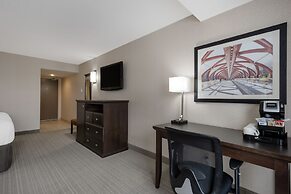 Best Western Plus Port O'Call Hotel