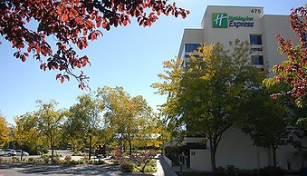Holiday Inn Express Boise - University Area by IHG