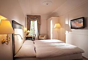 Grand Hotel Suisse Majestic, Autograph Collection