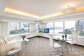 Regal Riverside Hotel