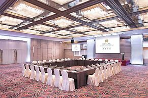 Regal Riverside Hotel