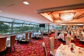 Regal Riverside Hotel