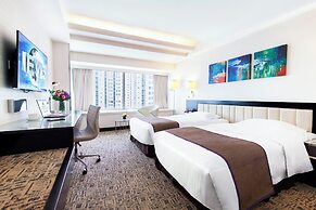 Regal Riverside Hotel