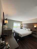 Baymont by Wyndham Lake Park Valdosta I-75