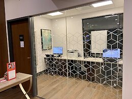 Best Western Plus Suites Downtown