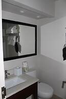 Best Western Plus Suites Downtown