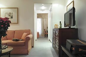 Al Bustan Hotel & Spa