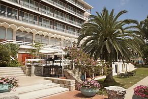 Al Bustan Hotel & Spa