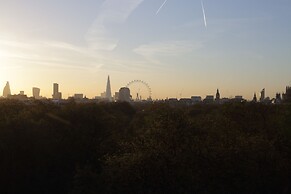 The Athenaeum Hotel & Residences