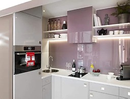 The Athenaeum Hotel & Residences