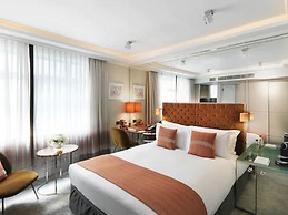 The Athenaeum Hotel & Residences