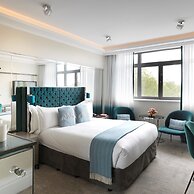 The Athenaeum Hotel & Residences