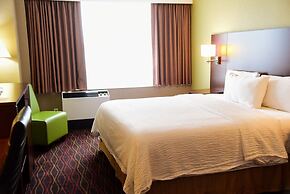 Days Inn by Wyndham Ottawa West