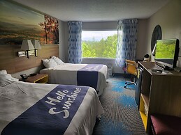 Days Inn by Wyndham Dahlonega University Area