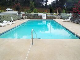 Days Inn by Wyndham Dahlonega University Area