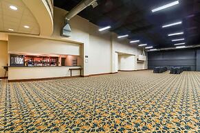 Clarion Hotel Convention Center