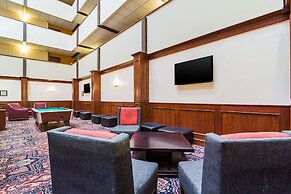 Clarion Hotel Convention Center