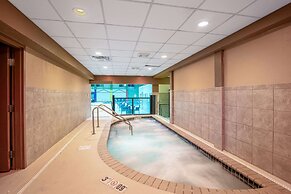 Clarion Hotel Convention Center