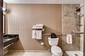 Clarion Hotel Convention Center