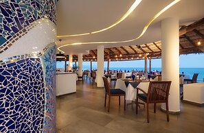 Buenaventura Grand Hotel & Great Moments - All Inclusive