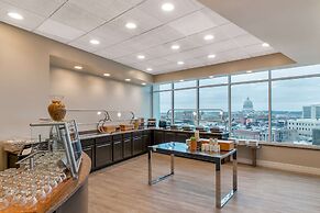 DoubleTree by Hilton Hotel Jefferson City