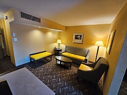 Clarion Inn & Suites