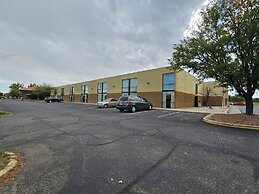 Clarion Inn & Suites