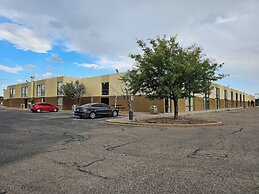 Clarion Inn & Suites