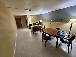 Clarion Inn & Suites